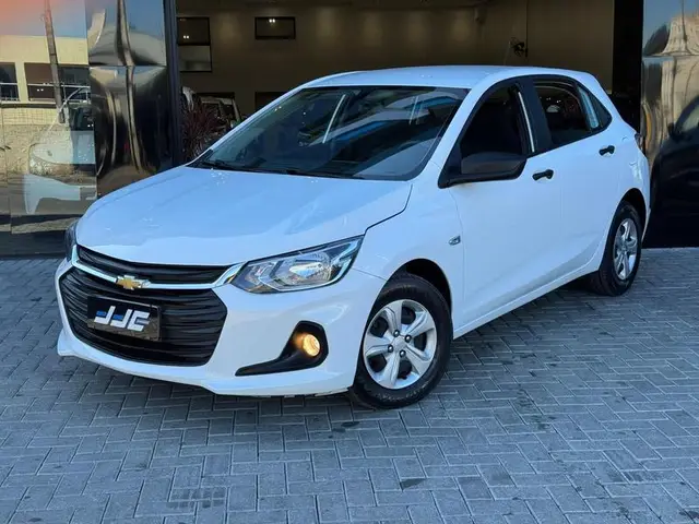 Carro Chevrolet Onix 2024 1.0