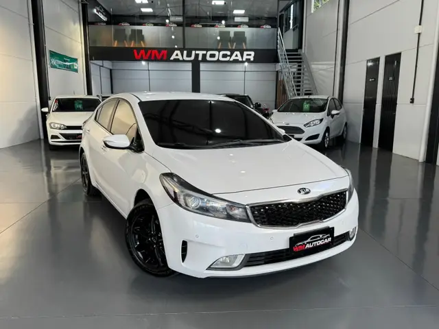 Carro Kia Cerato 2017 SX 1.6 (Aut) (Flex)