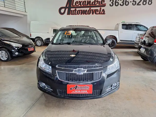 Carro Chevrolet Cruze Sport6 2013 LTZ 1.8 16V Ecotec (Flex)
