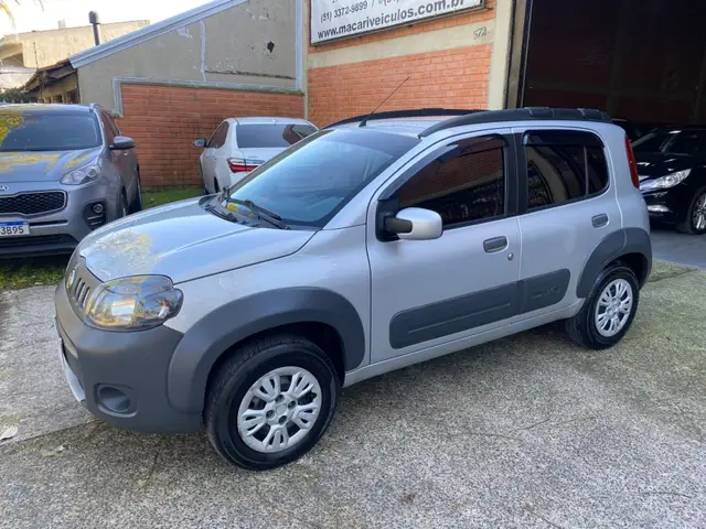 Carro Fiat Uno 2011 Way Celeb. 1.0 8V (Flex) 4p