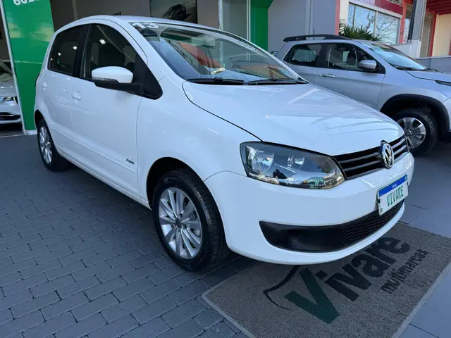 Carro Volkswagen Fox 2013 1.6 VHT (Flex)