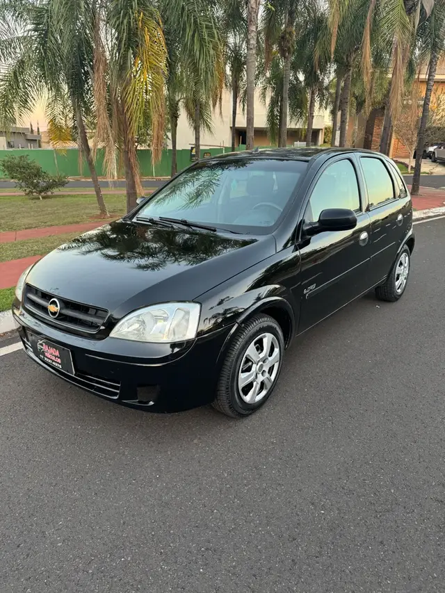 Carro Chevrolet Corsa Hatch 2004 1.0 8V