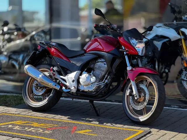 Moto Honda CB 300R 2012 Edição Especial