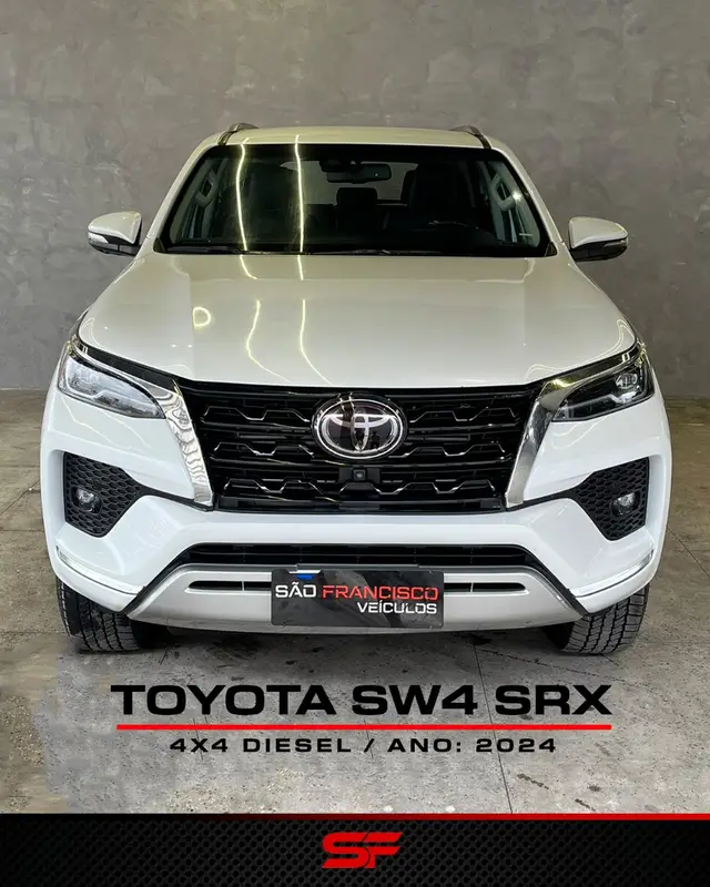 Carro Toyota SW4 2024 SRX 2.8 Turbodiesel 4x4 (Aut.) (7 Lugares)