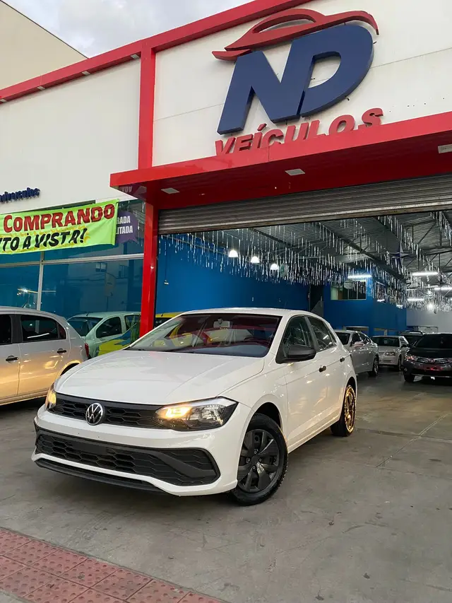 Carro Volkswagen Polo 2025 Track 1.0 Flex 12V 5p