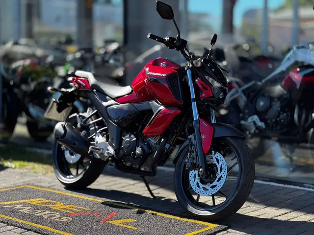 Moto Yamaha Fazer FZ15 2024 ABS