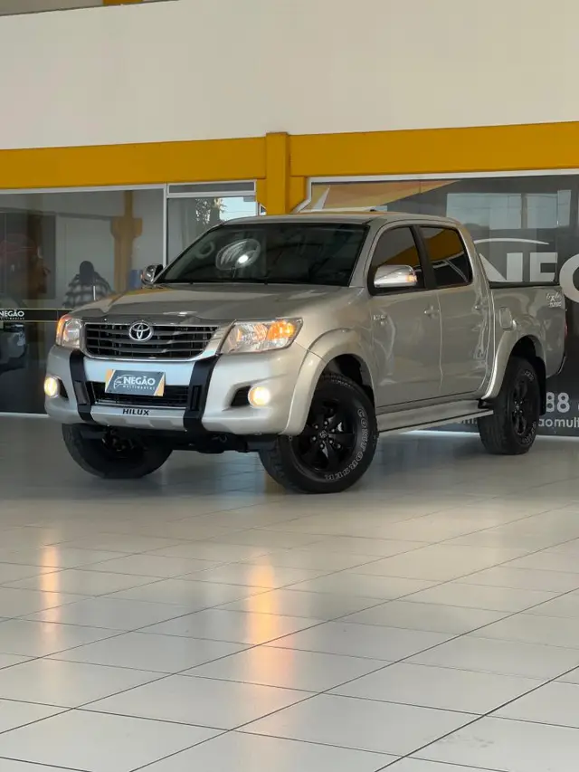 Carro Toyota Hilux Cabine Dupla 2013 Hilux 2.7 SRV CD 4x4 (Flex) (Aut)