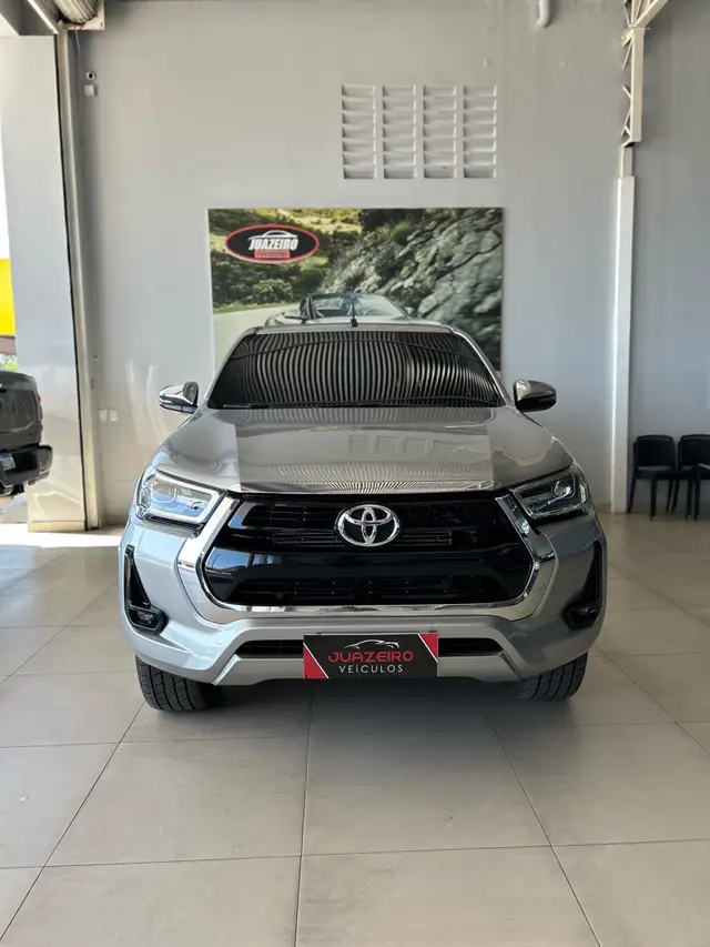 Carro Toyota Hilux Cabine Dupla 2018 Hilux 2.8 TDI SRV CD 4x4 (Aut)
