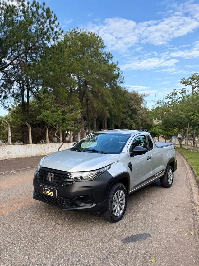 Carro Fiat Strada 2023 Endurance 1.4 CS
