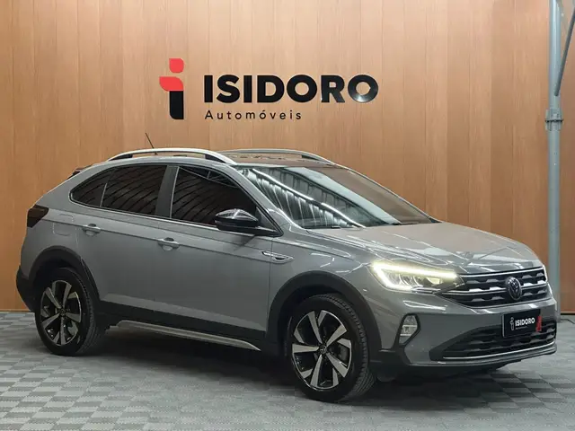 Carro Volkswagen Nivus 2023 Highline 200 TSI