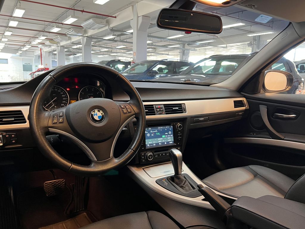 320i 320i 2.0 16V