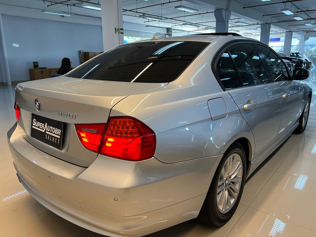 320i 320i 2.0 16V