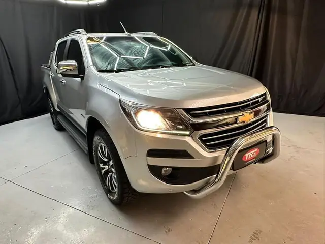 Carro Chevrolet S10 Cabine Dupla 2019 S10 2.5 ECOTEC SIDI LTZ 4x2 (Cabine Dupla) (Aut)