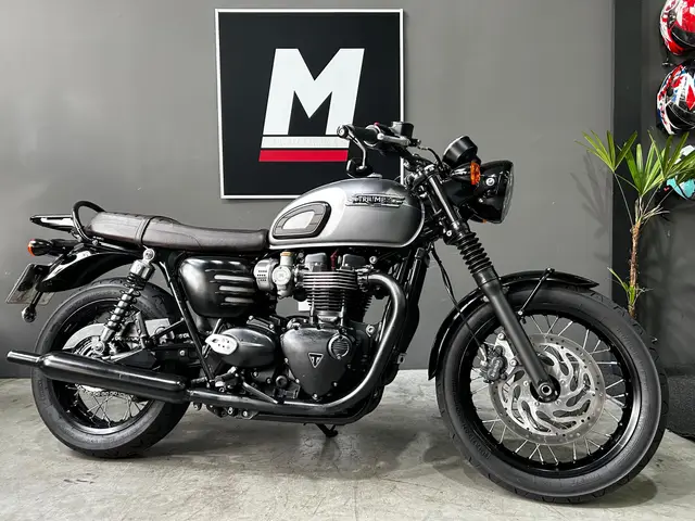 Moto Triumph Bonneville T120 2024 Black