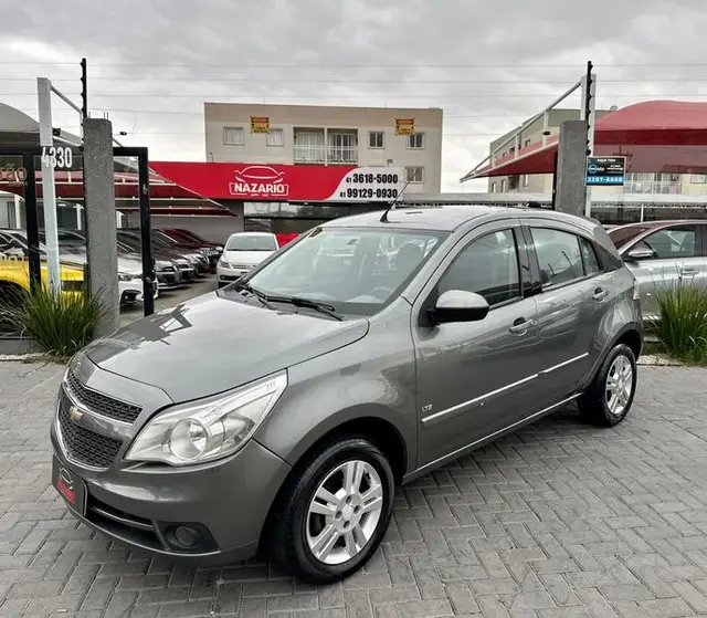 Carro Chevrolet Agile 2011 LTZ 1.4 8V (Flex)