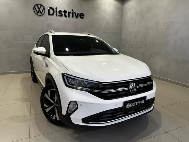 Carro Volkswagen Nivus 2023 Highline 200 TSI