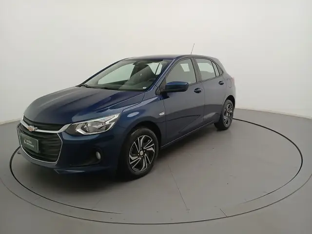 Carro Chevrolet Onix Plus 2024 LT 1.0