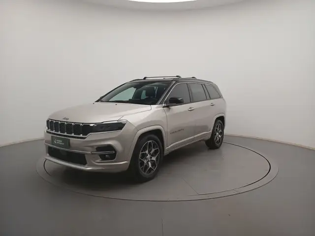 Carro Jeep Commander 2023 Overland 1.3 T270