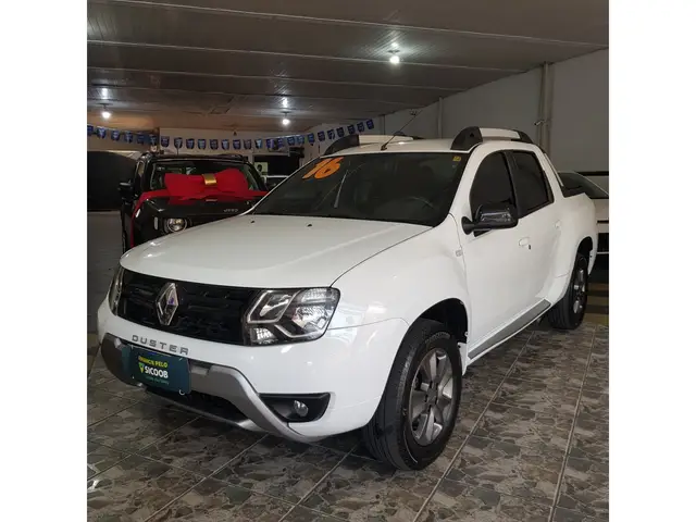 Carro Renault Duster Oroch 2016 2.0 16V Dynamique (Flex)