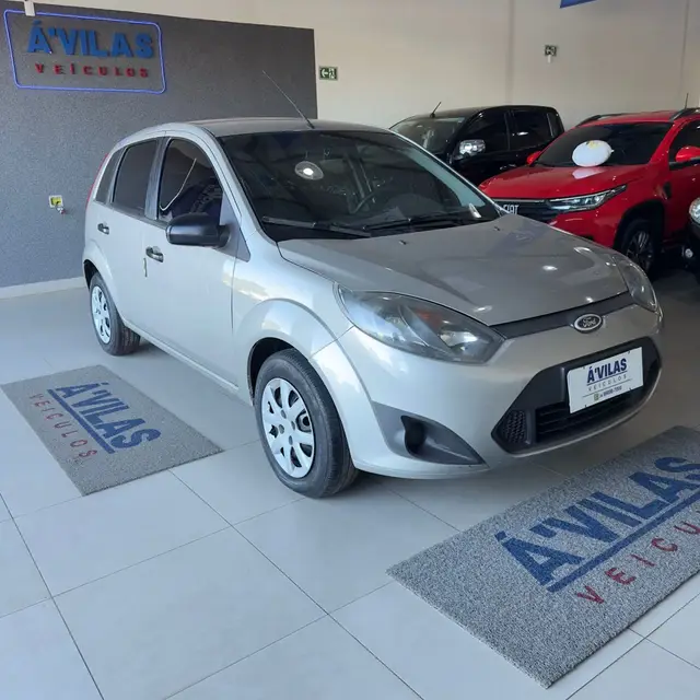 Carro Ford Fiesta Hatch 2011 1.0 (Flex)