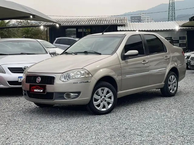 Carro Fiat Siena 2010 ELX 1.4 8V (Flex)