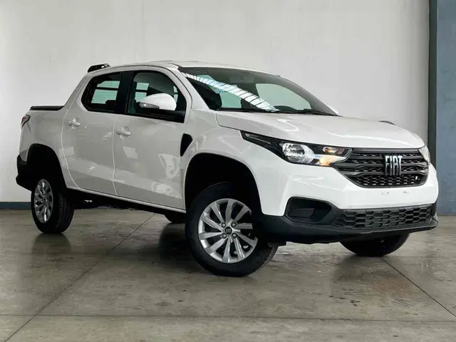 Carro Fiat Strada 2025 Volcano 1.3 Flex 8V CD Aut.