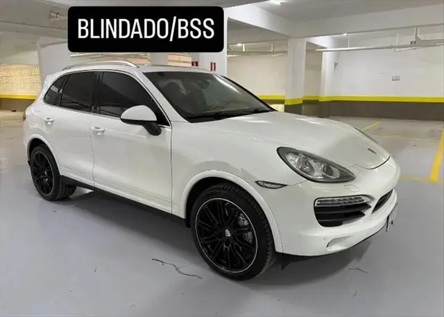 Carro Porsche Cayenne 2014 S Turbo 4.8 V8 4WD
