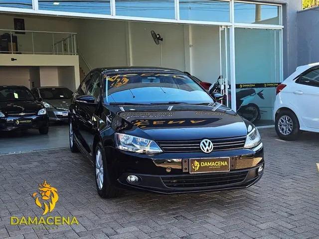Carro Volkswagen Jetta 2012 2.0 Comfortline Tiptronic (Flex)