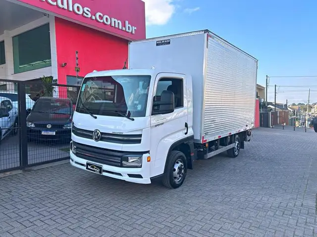 Caminhão Volkswagen Express 2023 Delivery Express+ Turbo Diesel