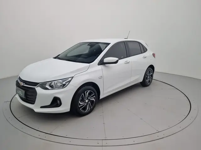 Carro Chevrolet Onix Plus 2025 LT 1.0