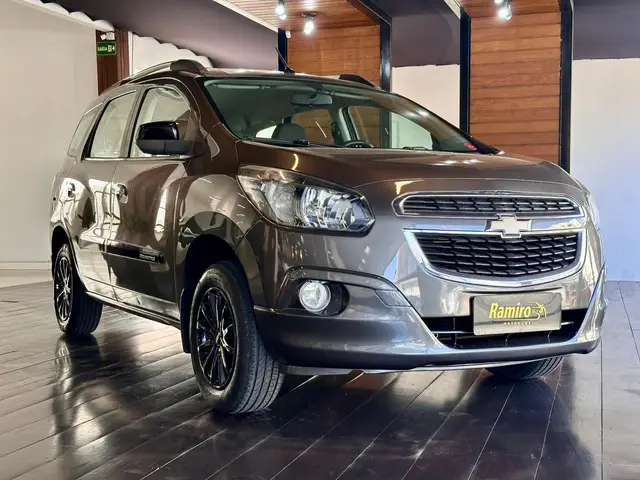 Carro Chevrolet Spin 2015 LT 5S 1.8 (Aut) (Flex)