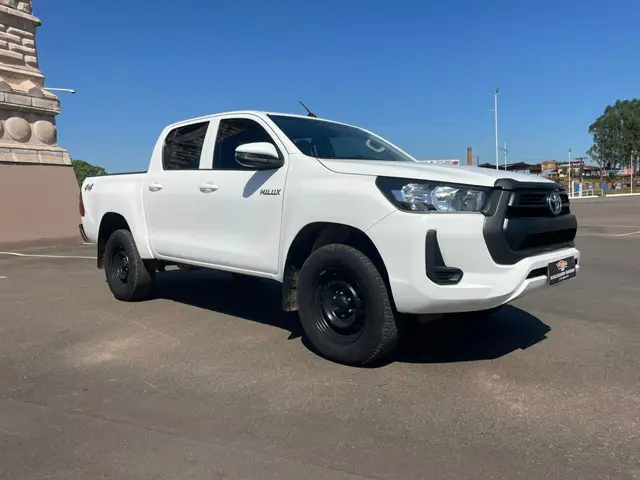 Carro Toyota Hilux Cabine Dupla 2022 STD Power Pack 2.8 TDI CD 4x4