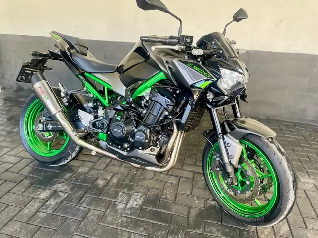 Moto Kawasaki Z 900 2023 Z 900