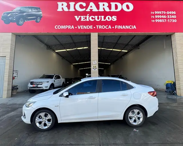 Carro Chevrolet Onix Plus 2020 1.0 Premier Turbo Flex (Aut)