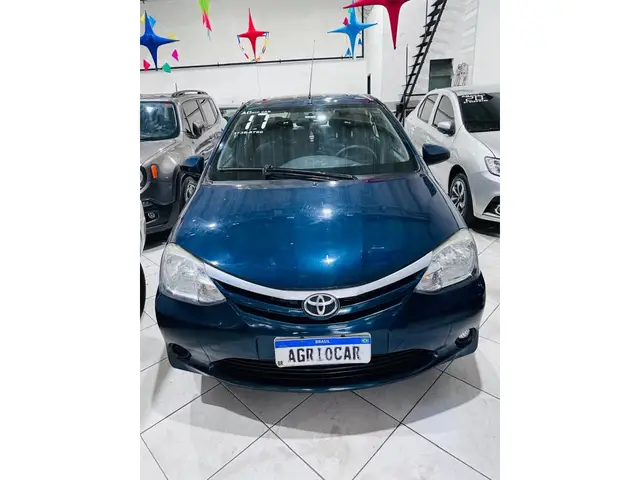 Carro Toyota Etios Sedan 2017 X 1.5 (Aut) (Flex)