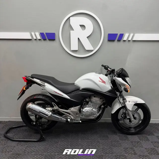 Moto Honda CB 300R 2011 (ABS)