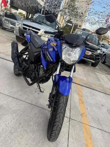 Moto Yamaha YS 150 Fazer 2022 ED