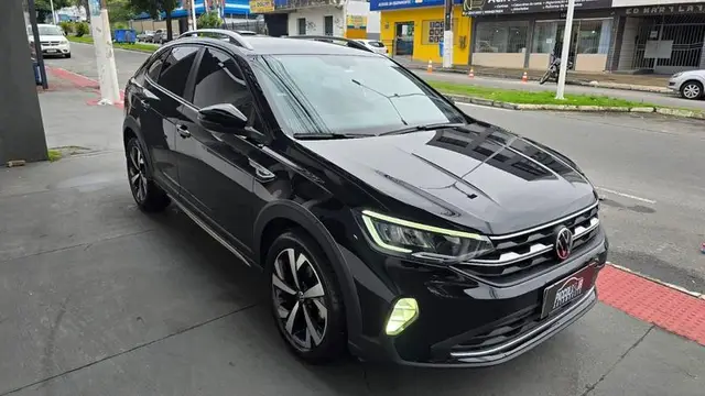 Carro Volkswagen Nivus 2023 Highline 200 TSI
