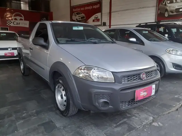Carro Fiat Strada 2014 Working 1.4 (Flex)
