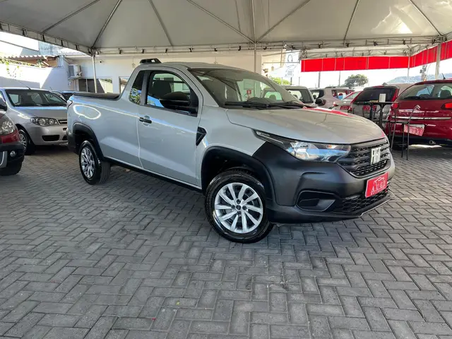 Carro Fiat Strada 2023 Endurance 1.4 Cabine Plus (Flex)