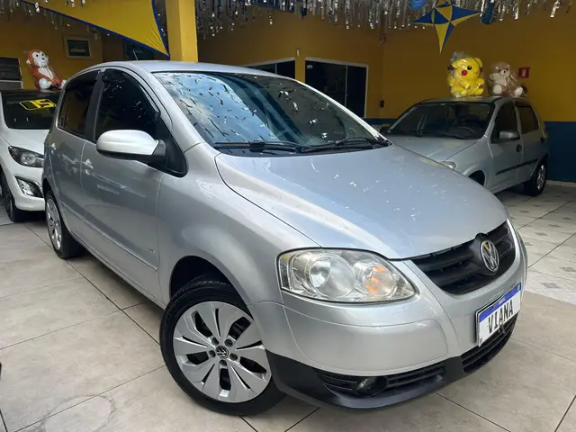 Carro Volkswagen Fox 2009 Plus 1.6 8V (Flex) 2p
