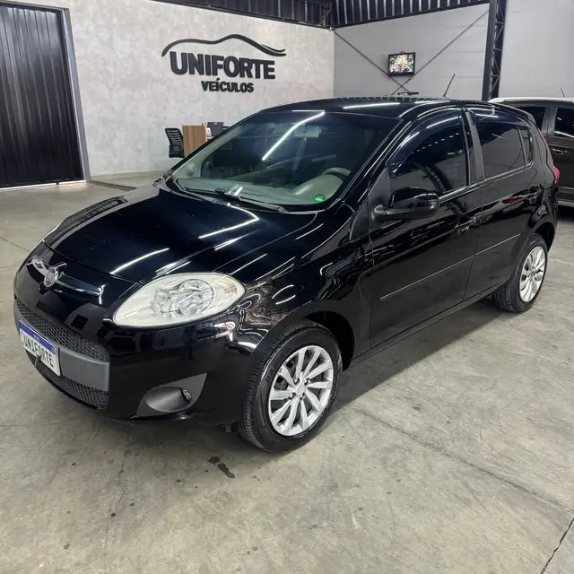 Carro Fiat Palio 2013 Essence 1.6 16V (Flex)