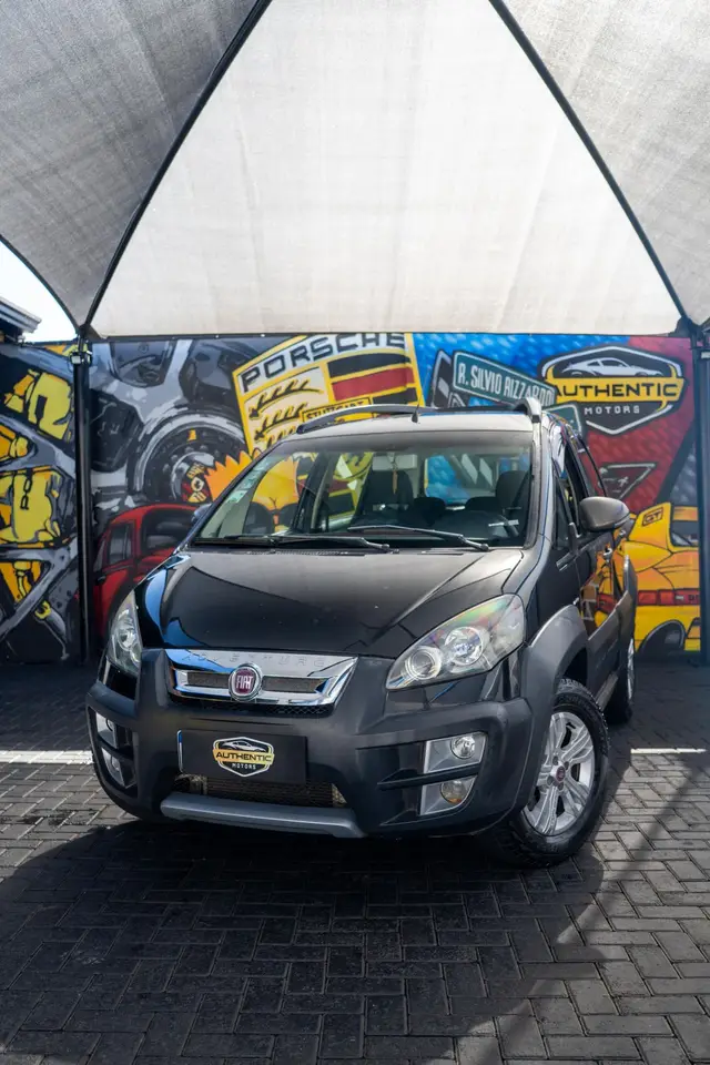 Carro Fiat Idea 2013 Adventure 1.8 16V Dualogic (Flex)