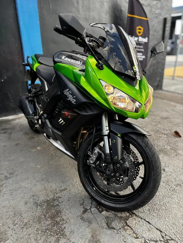 Moto Kawasaki Ninja 2013 1000