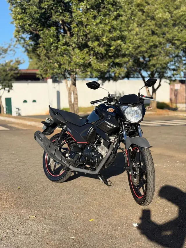 Moto Yamaha YS 150 Fazer 2022 SED