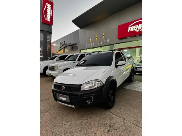 Carro Fiat Strada 2018 Hard Working 1.4 (Flex) (Cabine Estendida)
