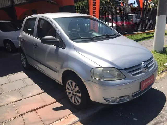 Carro Volkswagen Fox 2006 Plus 1.6 8V (Flex)