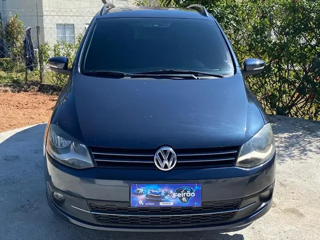 Carro Volkswagen SpaceFox 2011 1.6 8V Trend (Flex)