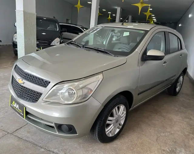 Carro Chevrolet Agile 2011 LT 1.4 8V (Flex)