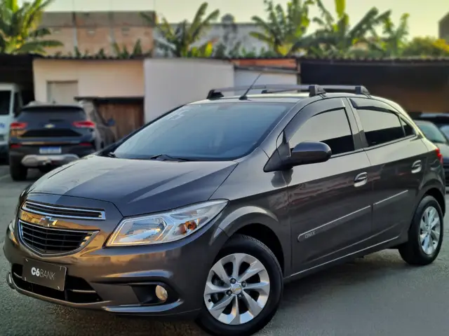 Carro Chevrolet Onix 2015 1.0 LT SPE/4